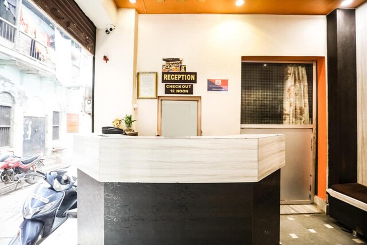 Hotel Aakash Ganga Váránaszi Kültér fotó