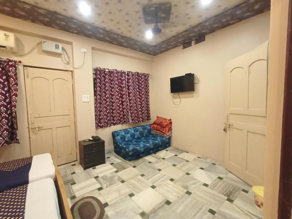 Hotel Aakash Ganga Váránaszi Kültér fotó