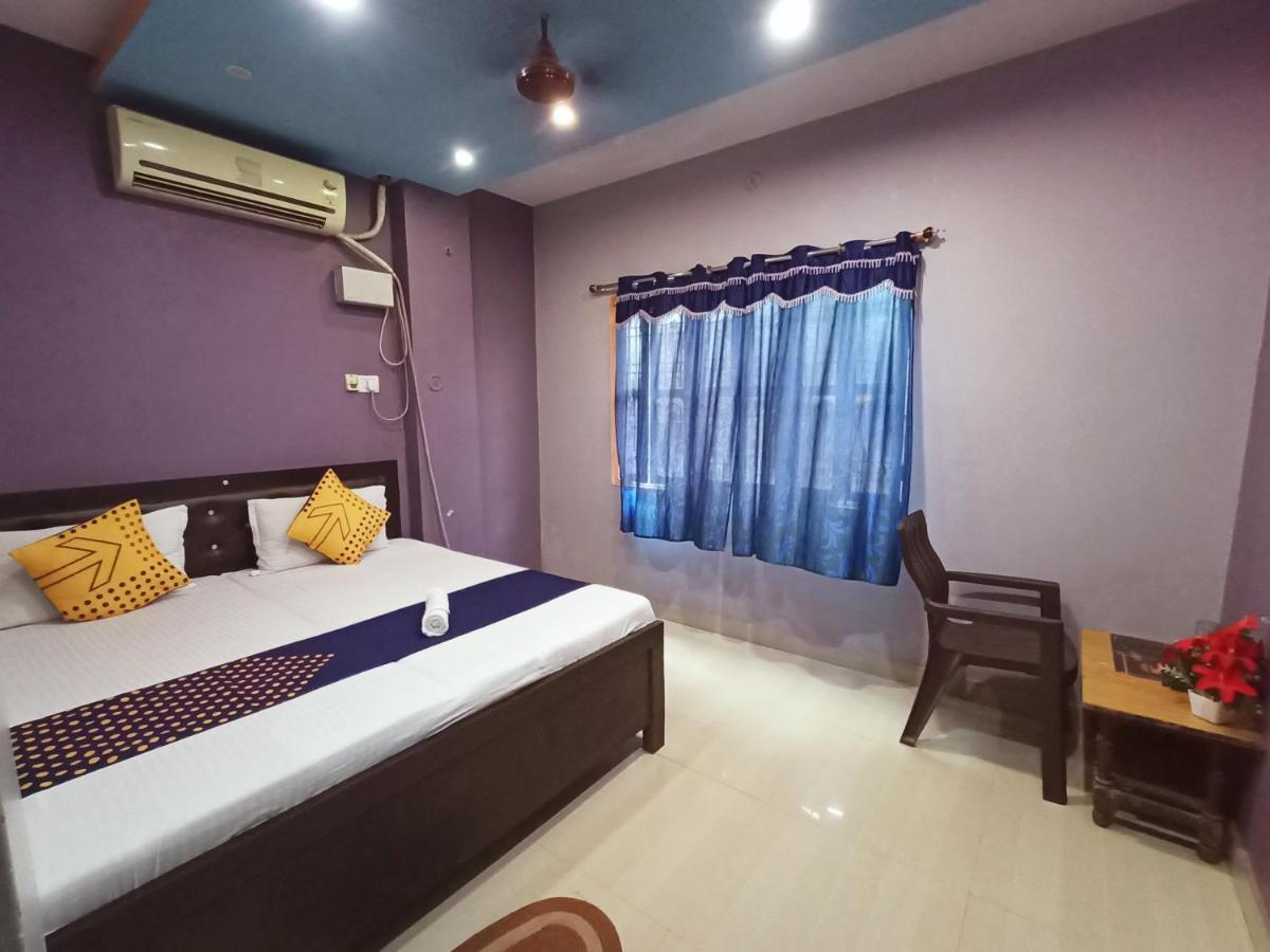Hotel Aakash Ganga Váránaszi Kültér fotó
